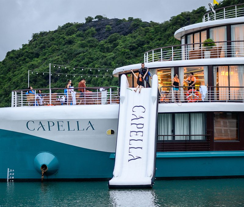 capella-cruise-waterslide