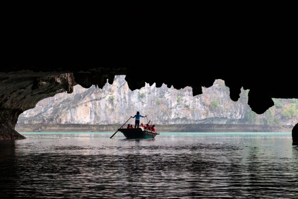 dark-bright-cave